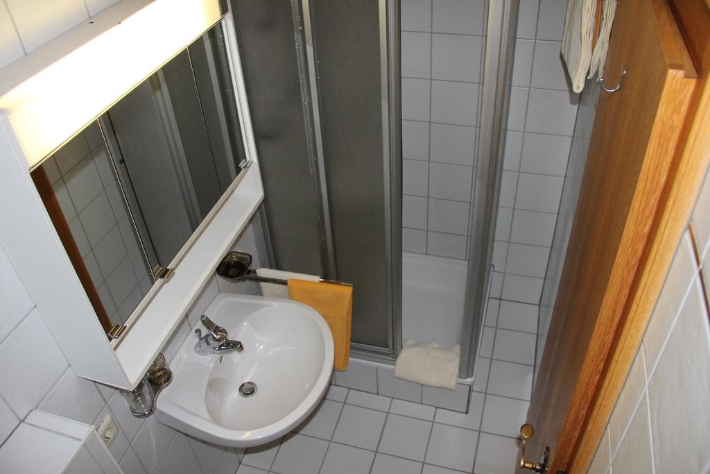 Haus Puit Mandarfen Pitztal Apartman Sankt Leonhard im Pitztal Szoba fotó
